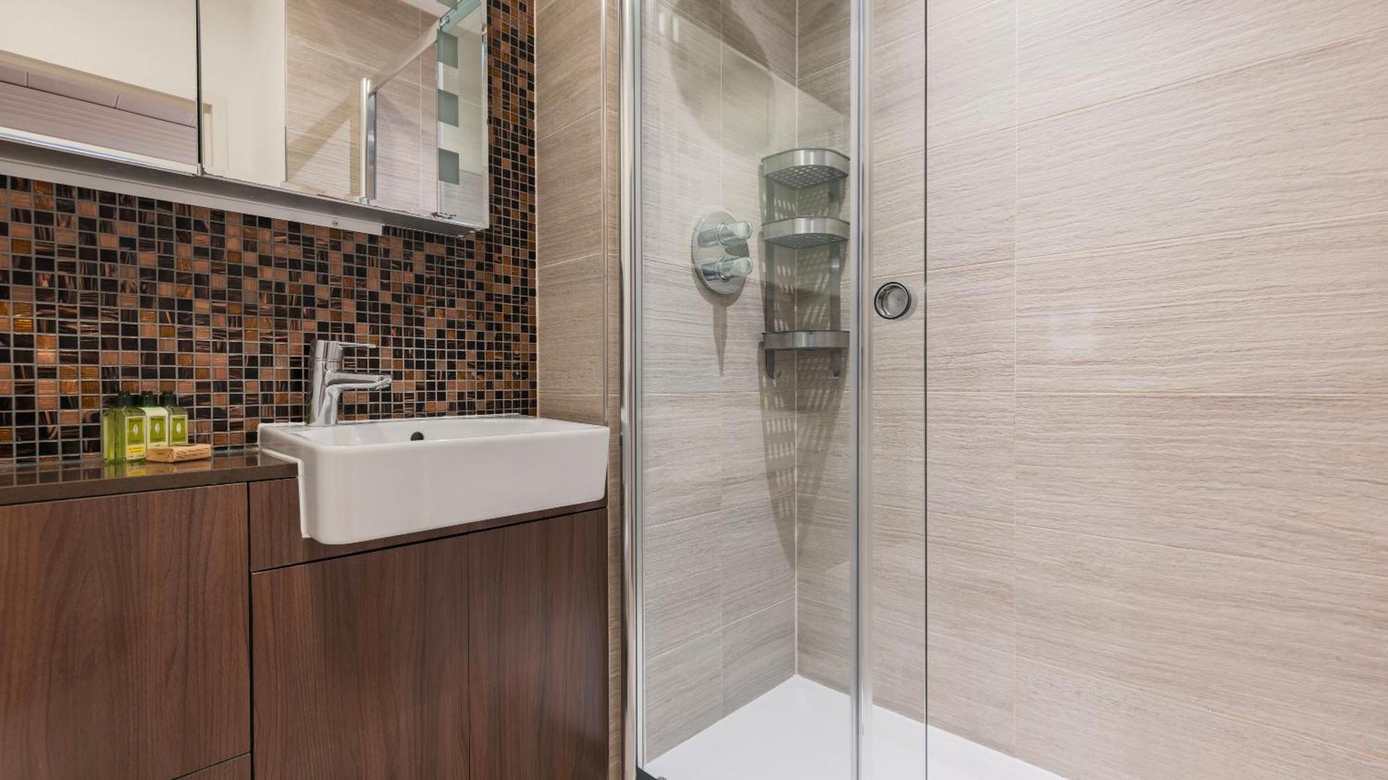 Monument Serviced Apartments By Lovelystay ロンドン エクステリア 写真