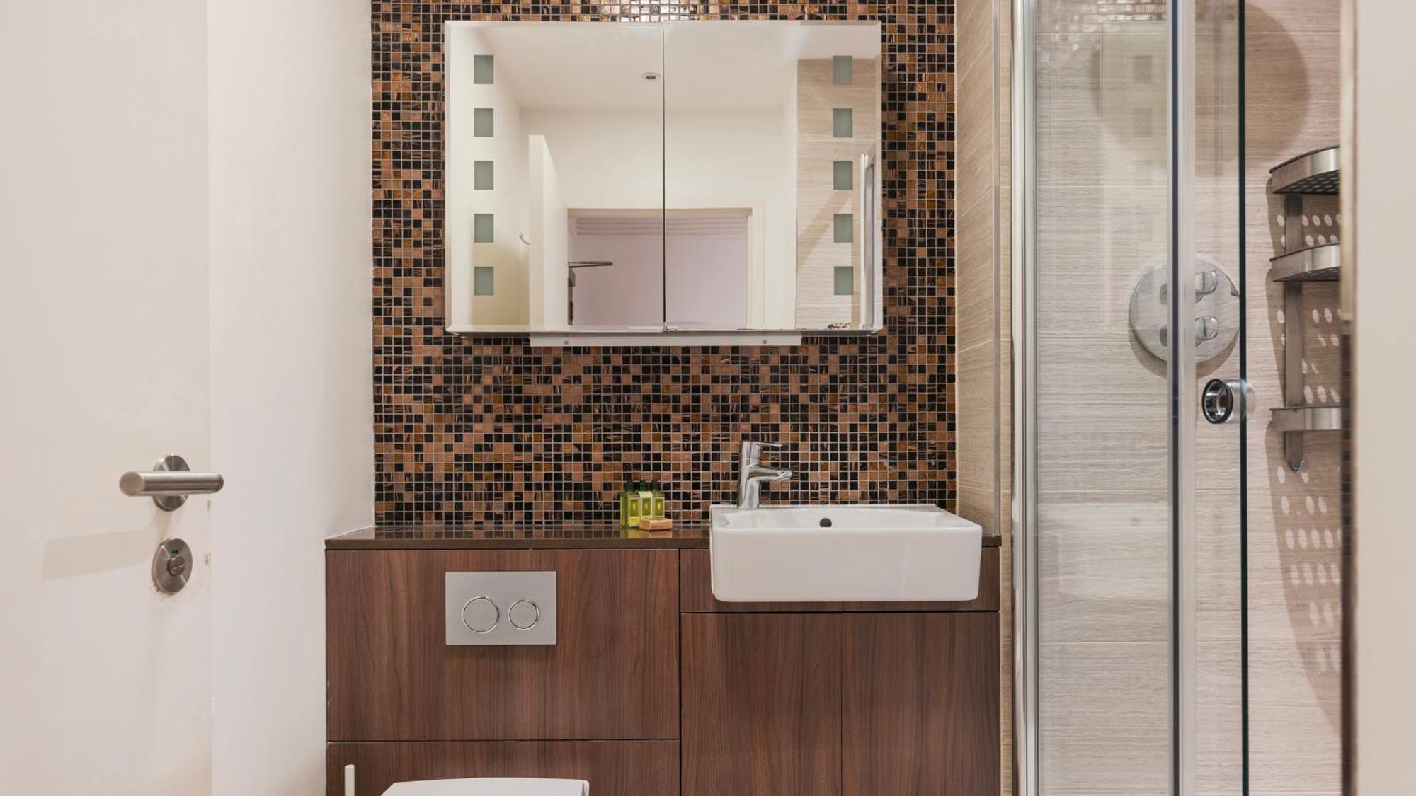 Monument Serviced Apartments By Lovelystay ロンドン エクステリア 写真